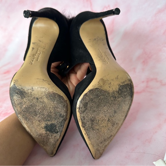 SALVATORE FERRAGAMO Francesca Mink Trim Suede Leather Pumps Black Sz 5.5 - Picture 11 of 16